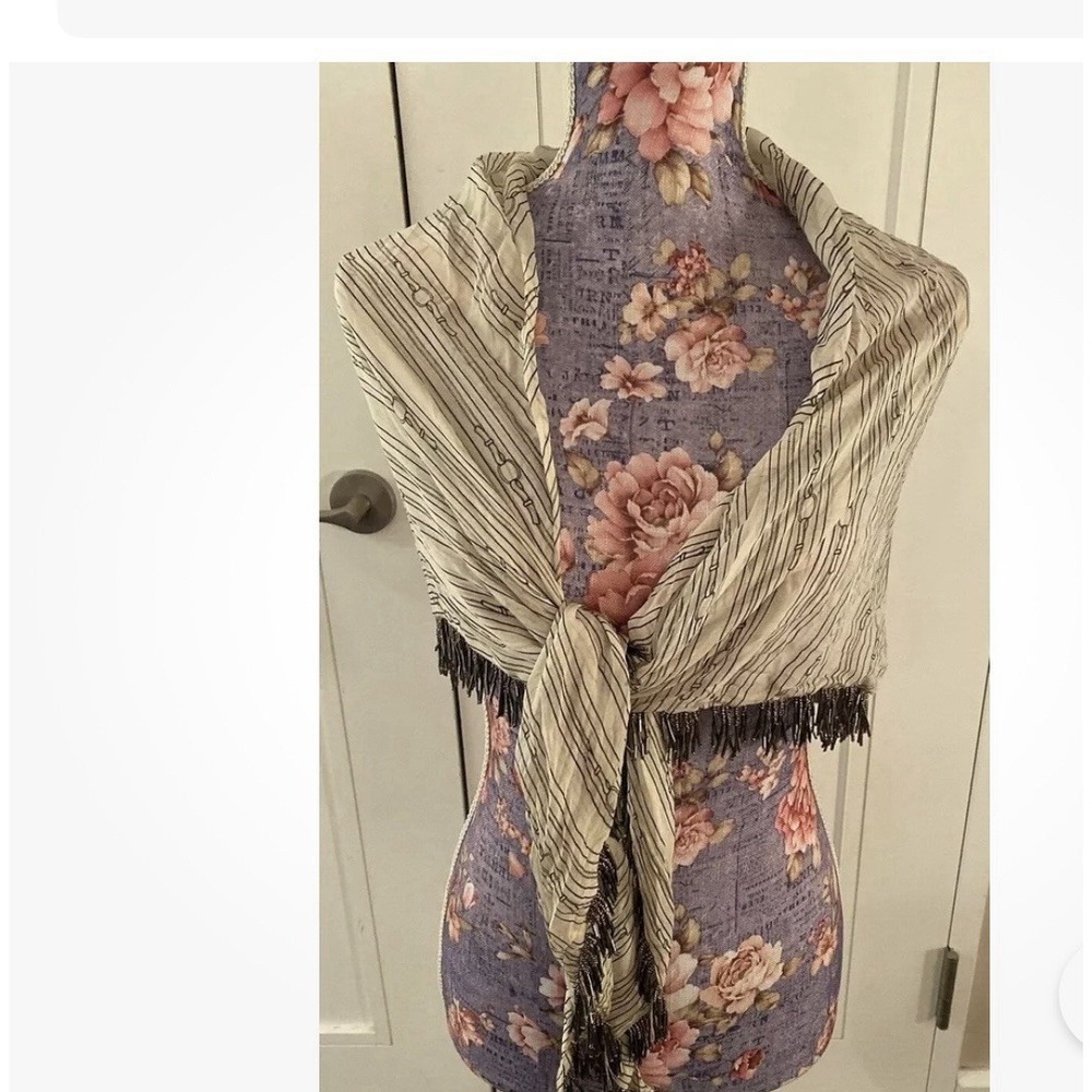 CLUB MONACO-WOMEN SILK BECKY BEADED SCARF-‎ Beige